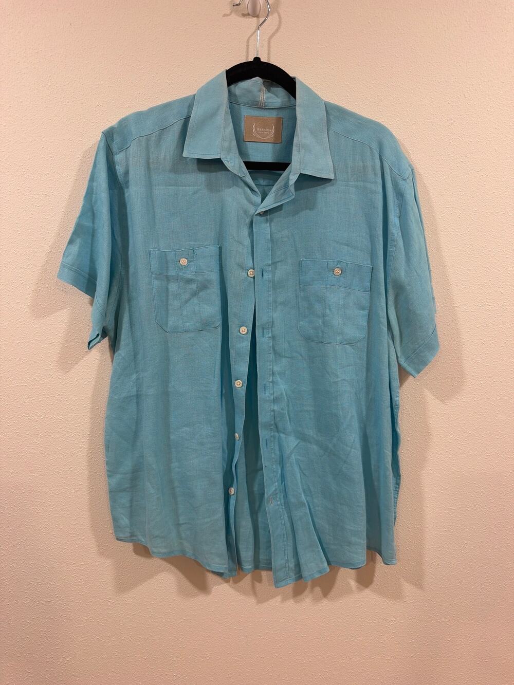 This Bruno New York short-sleeve linen button-up shirt